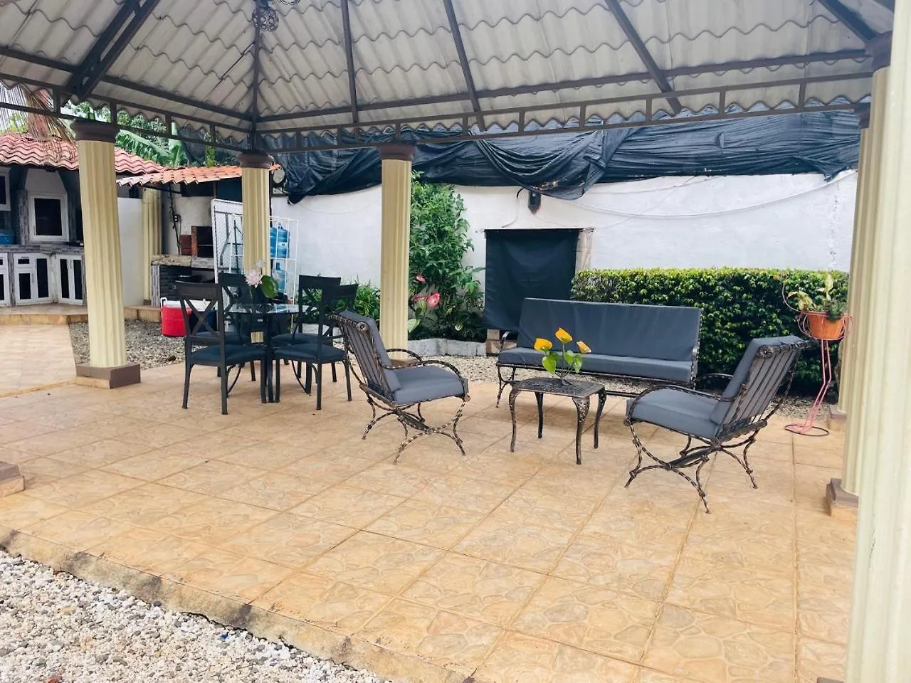 Villa De Grupo 16, Piscina Natural, Jacuzzi, Granja Y Mascotas, Rosa & Deivi Te Esperan Вилья-Альтаграсия Доминиканская Республика